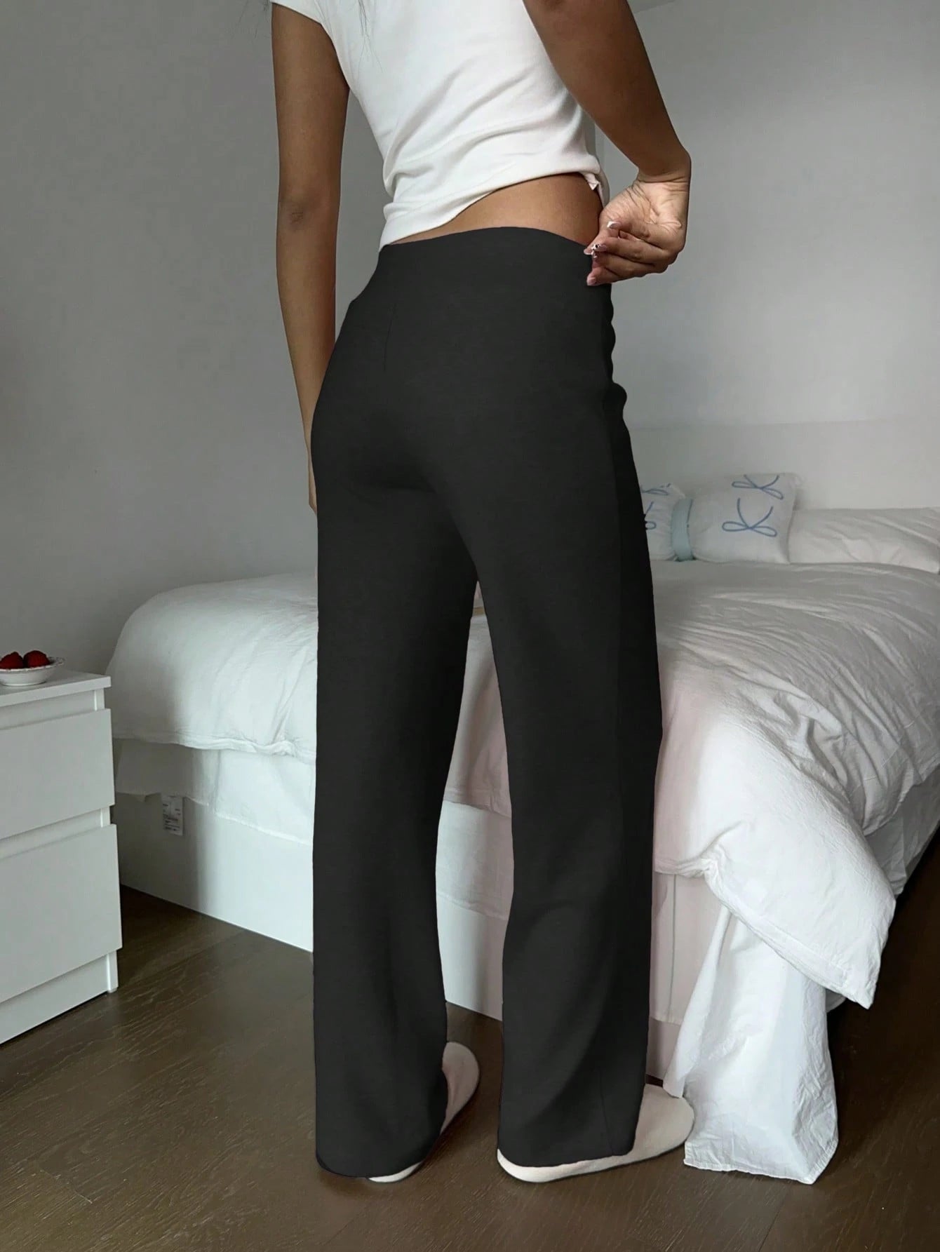 CovetEZ Women's Casual Thick Pink Comfortable Pants, Versatile For Home, Outings, Suitable For Autumn/Winter