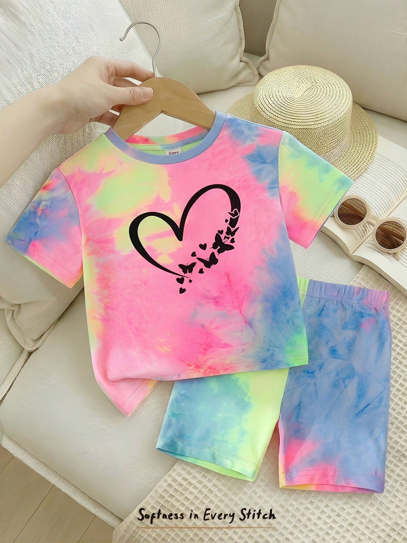 Cozy Pixies 3 Sets Baby Girl Casual Minimalist Heart Pattern Short Sleeve Top And Shorts Set, Suitable For Summer, Surprise Box- Get 1 Set Random