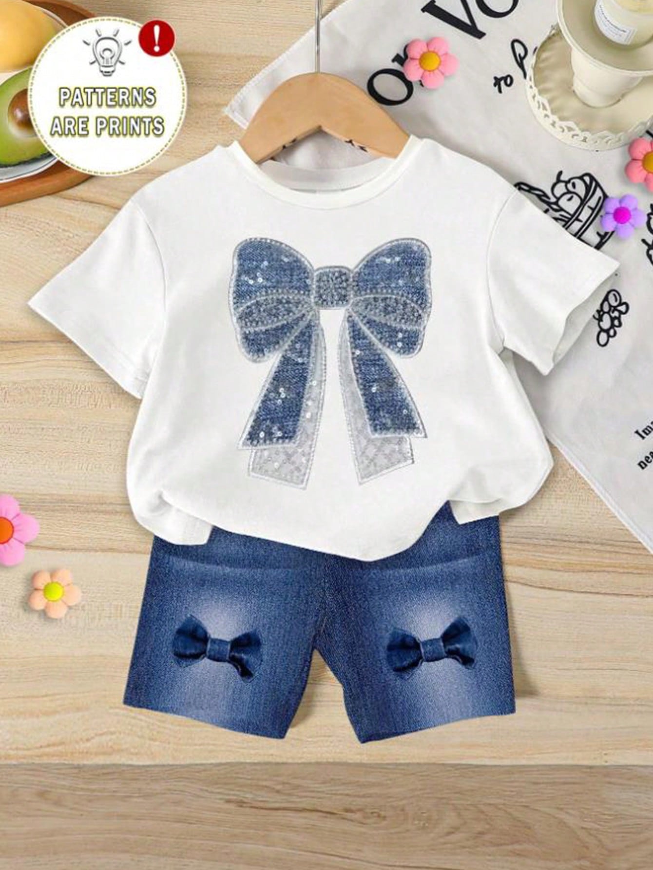 Cozy Pixies 3 Sets Baby Girl Casual Minimalist Heart Pattern Short Sleeve Top And Shorts Set, Suitable For Summer, Surprise Box- Get 1 Set Random