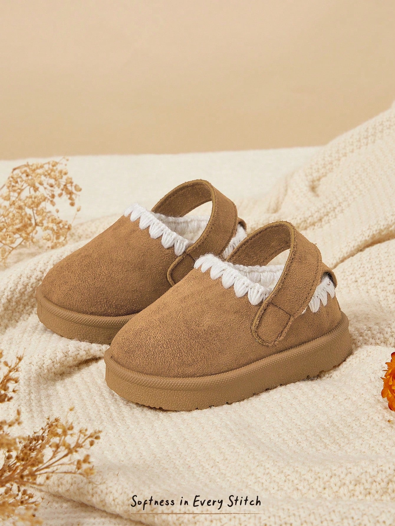 Cozy Pixies Girls Camel Lace Winter Warm Fur Slippers| Fashion Versatile Comfortable Lightweight| Easy-On Casual Style| Indoor Outdoor Home Wear