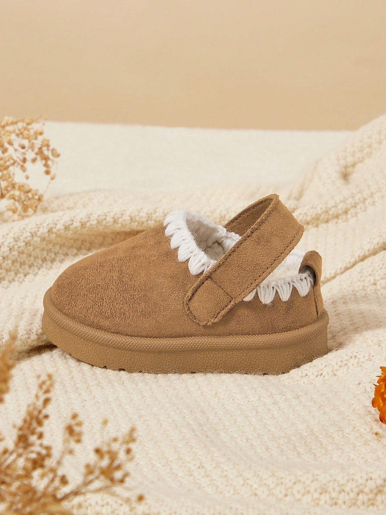 Cozy Pixies Girls Camel Lace Winter Warm Fur Slippers| Fashion Versatile Comfortable Lightweight| Easy-On Casual Style| Indoor Outdoor Home Wear