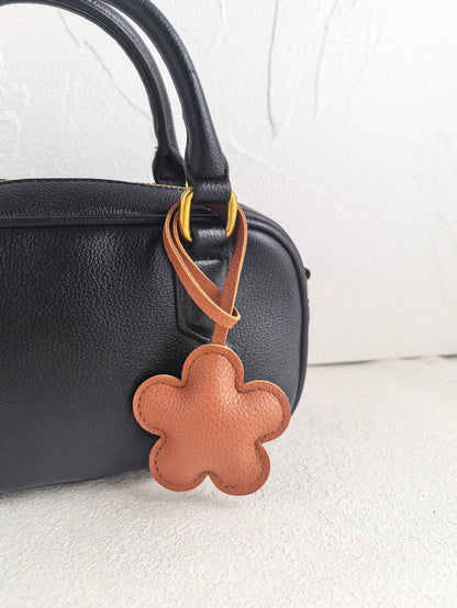 Creative Leather Heart Flower Hand Rope Pendant Exquisite PU Pendant Small Gifts Clothing Accessories Bag Pendant Winter Gifts For Women