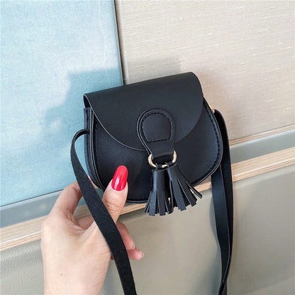 Crossbody Bag For Women Mini Saddle Shoulder Purse Ladies PU Cross Body Tassel Handbag For Casual Streewear
