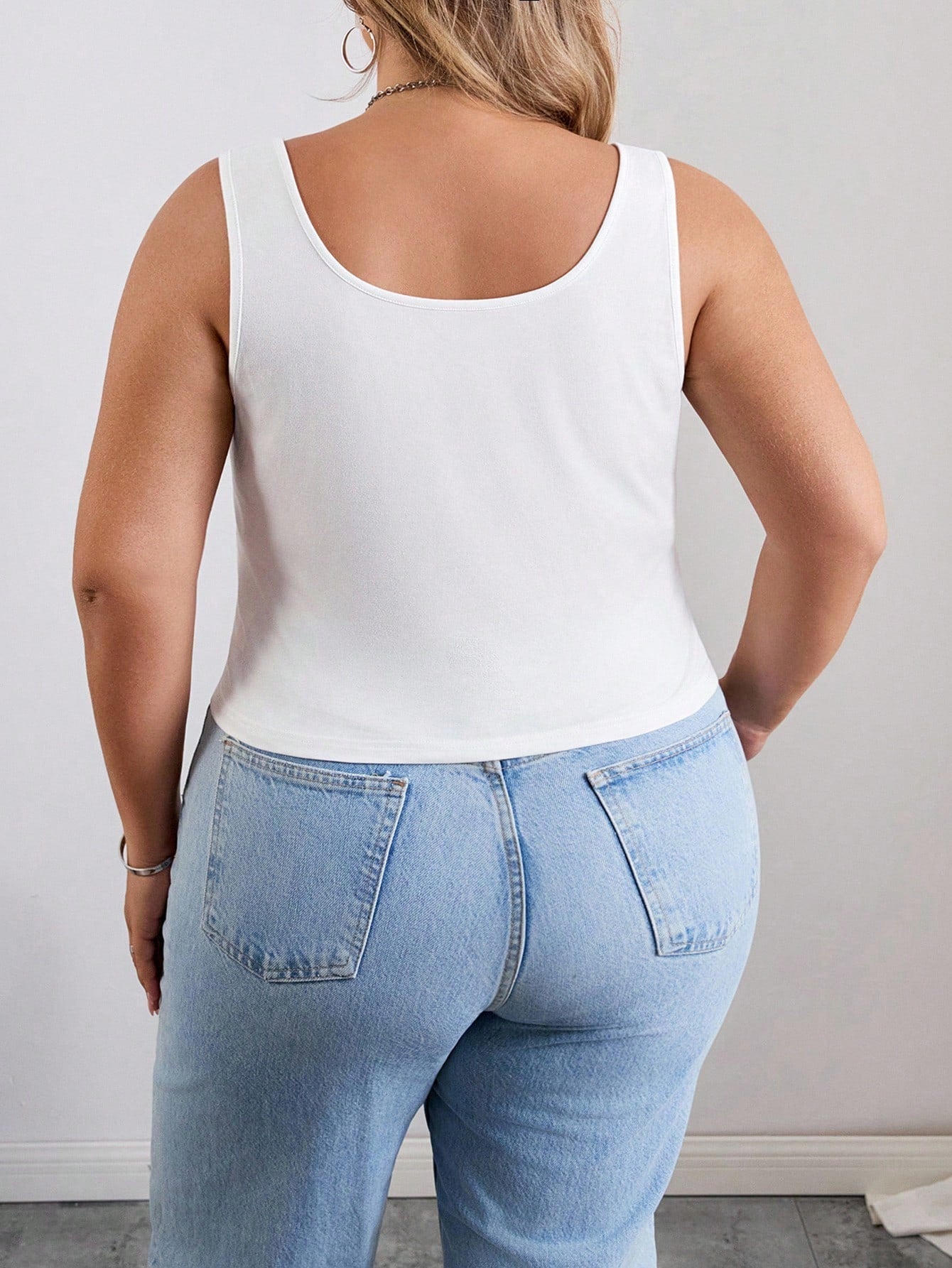 CURVE+ Curves Plus Size/Chool Clothes/Back To School Clothes /Back To School3pcs Size Women's Casual Round Neck Camisoles 3 Packs Crop Tops Tank Pack Women