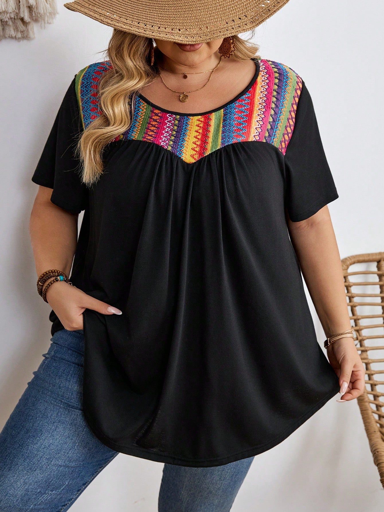 CURVE+ Plus Size Contrast Striped T-Shirt, Super Loose, Vacation T-Shirt Boho Vacation Vacation Black Summer