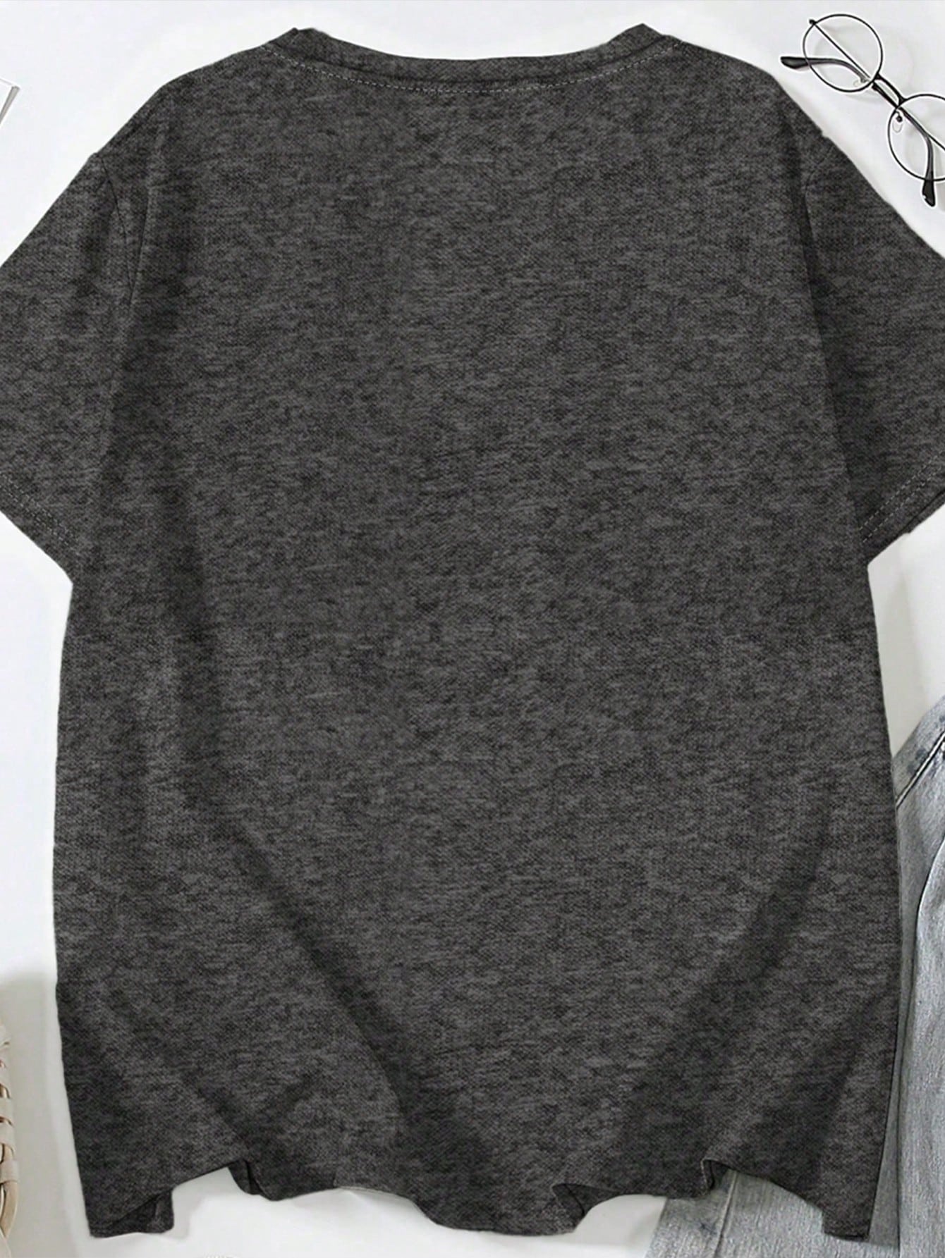 CURVE+ Women's Music Festival Tape-Printed T-Shirt With A Round Neck And Short Sleeves, Plus Size Women's Pattern-Printed Short-Sleeved T-Shirt.