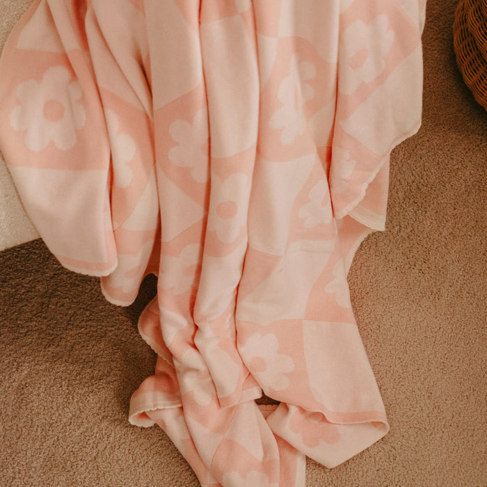 Daisy Grid Reversible Throw Blanket
