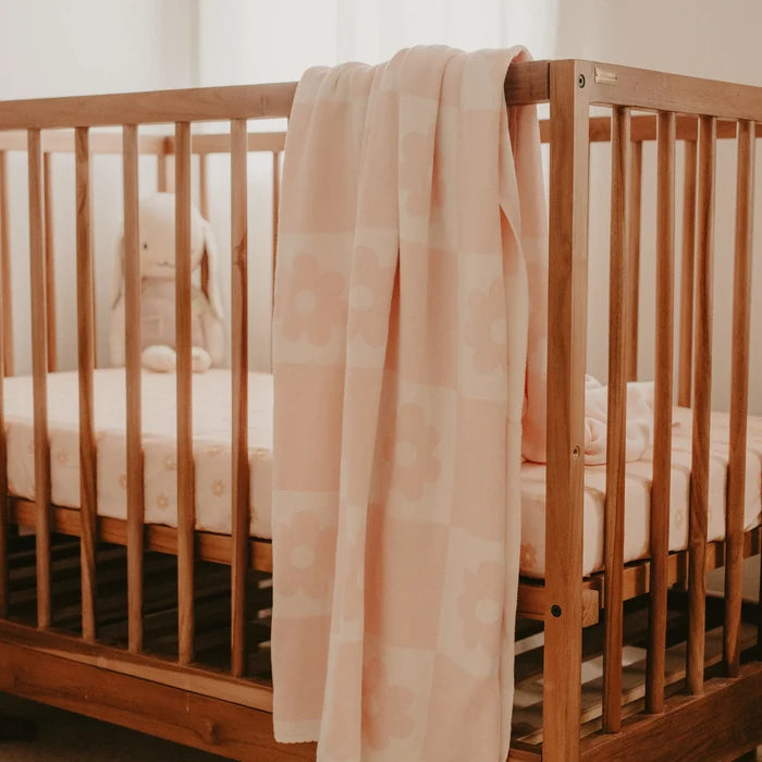 Daisy Grid Reversible Throw Blanket