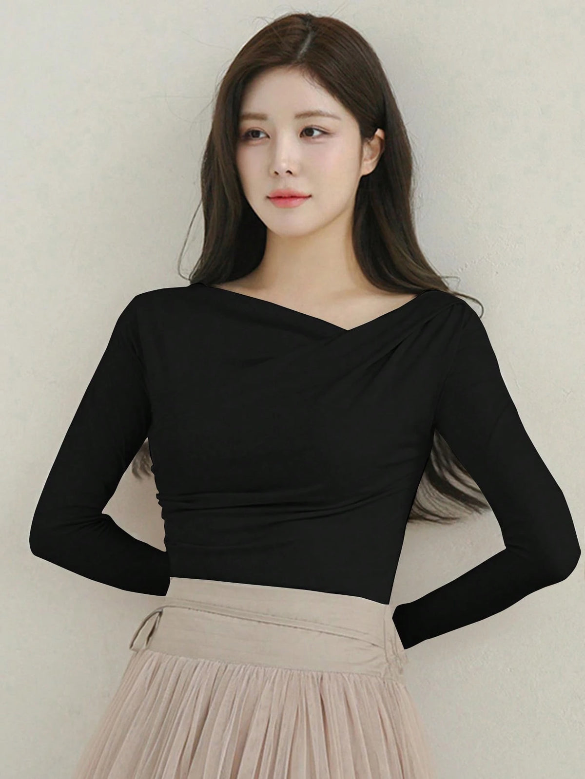DAZY 1pc Women Plain Long Sleeve Simple Casual Top, Everyday Wear