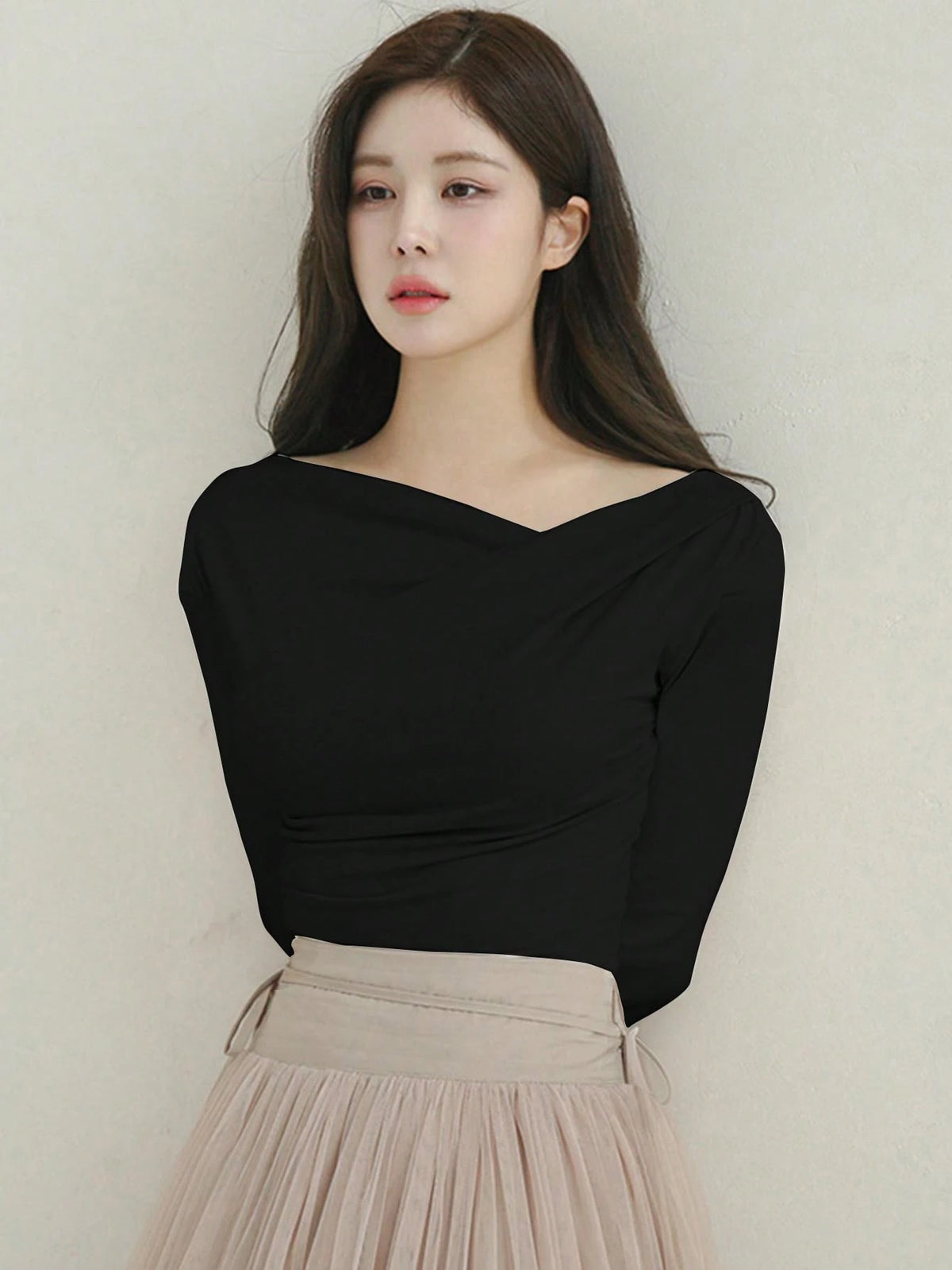 DAZY 1pc Women Plain Long Sleeve Simple Casual Top, Everyday Wear