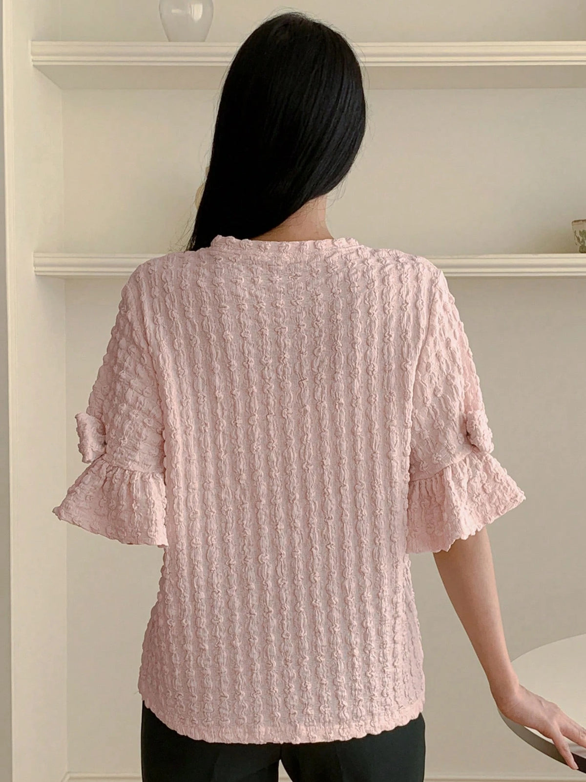 DAZY New Spring Women Puff Sleeve Bow Decor Special Fabric T-Shirt, Valentine's Day