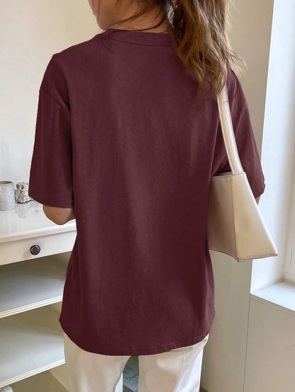 DAZY Women's Casual Loose Plain Letter Embroidered Short Sleeve T-Shirt, Summer Oversized T-Shirt