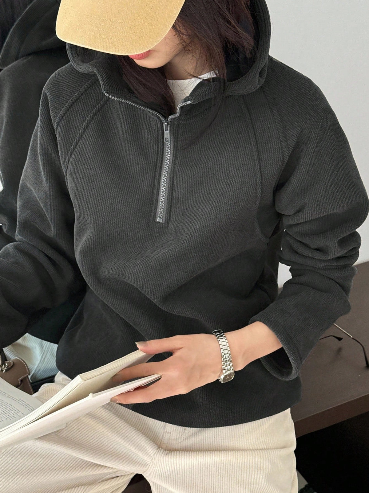 DAZY Women's Half-Zip Hooded Loose Fit Thermal Lined Casual Sweatshirt Fall/Winter