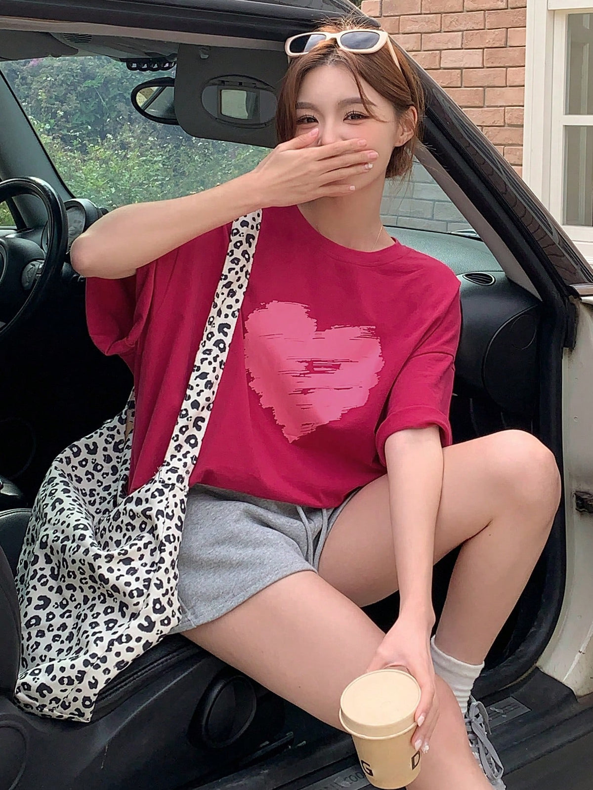 DAZY Women's Heart Print Loose Round Neck Casual Short Sleeve T-Shirt,Graphic Tees