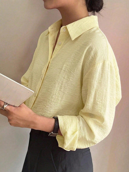 DAZY Women's Solid Color Single-Breasted Casual Versatile Daily Outing Shirt Long Sleeve