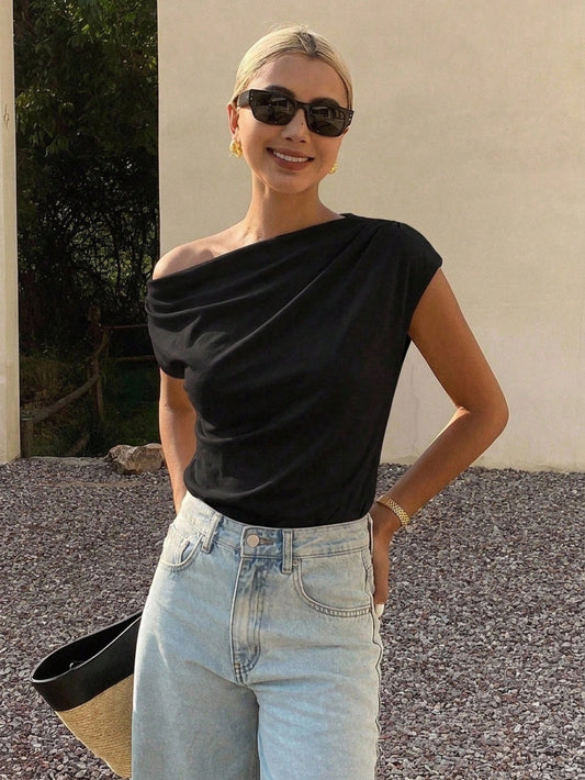 DAZY Women Solid Color Fashionable Loose Oblique Shoulder Pleated T-Shirt,Off Shoulder Top Going Out Tops