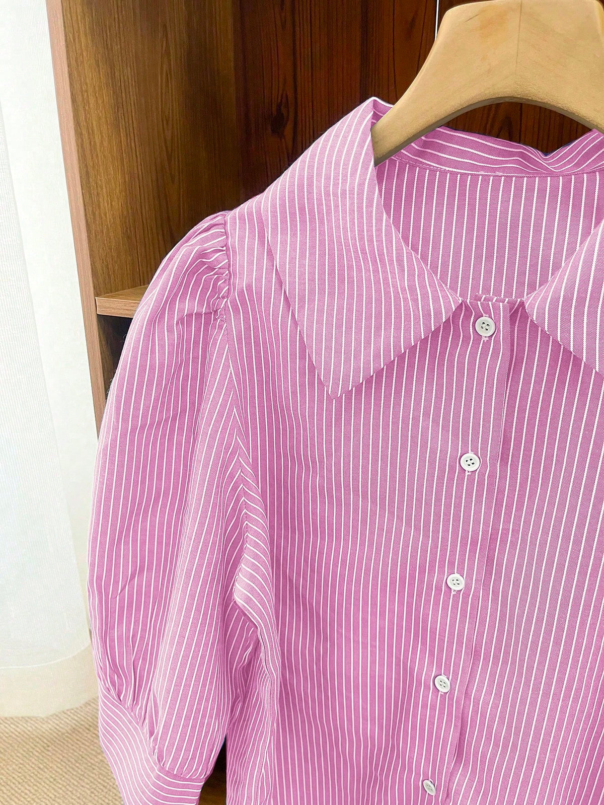 DAZY Women Striped Turndown Collar Lantern Sleeve Loose Blouse, Spring/Summer/Autumn