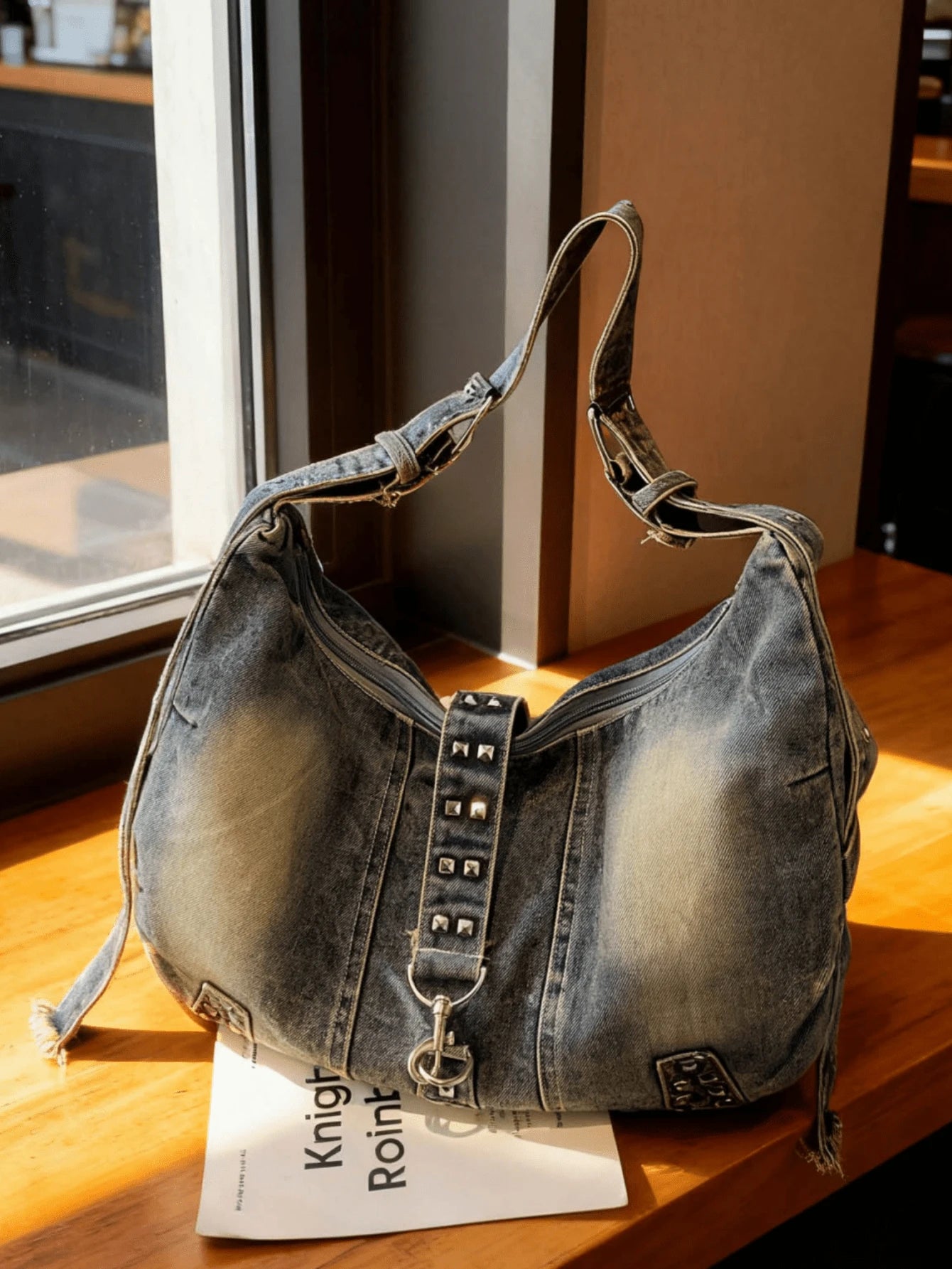 Dedoo Vintage Shoulder Crossbody Bag, Rivet Adjustable Strap Casual Daily Handbag, Large Capacity, School Backpack, Suitable For University Campus