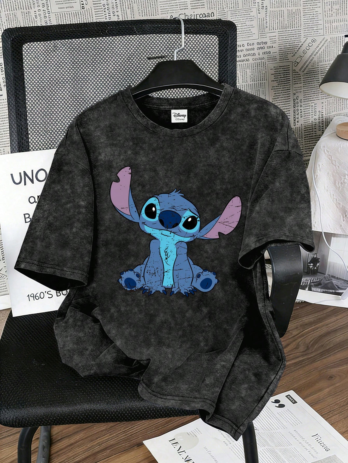 Disney Women's T-Shirt, Distressed Stitch Print, Retro Snowflake Washed Short-Sleeved T-Shirt, Suitable For Outdoor Wear, Women's Summer Top. Casual