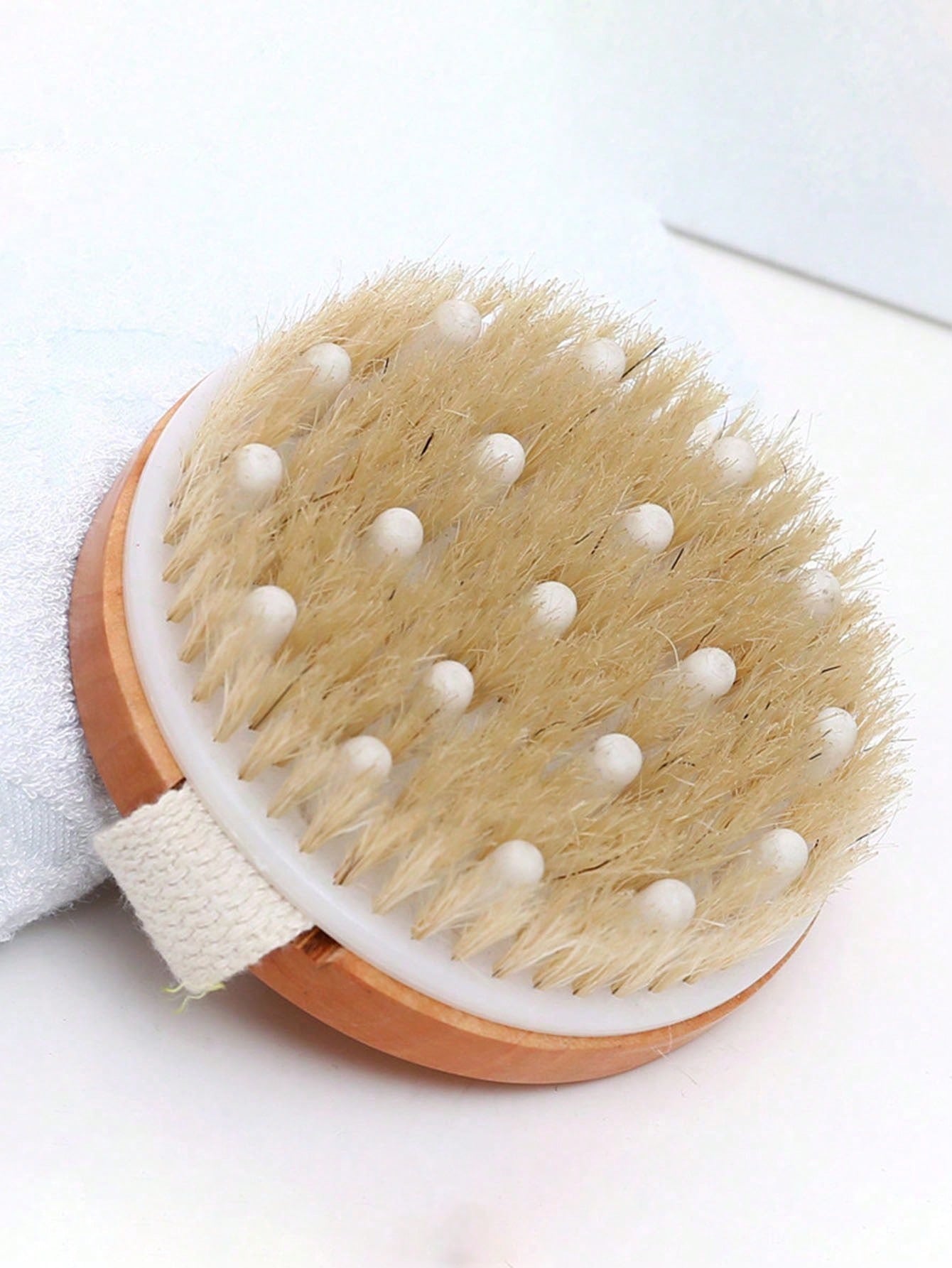 Dual-Purpose Wet & Dry Body Exfoliating Brush- Soft Bristles Gently Slough Off Dead Skin Naturally To Improve Skin Health And Radiance, A Supple Yet Sturdy Natural Massage Brush