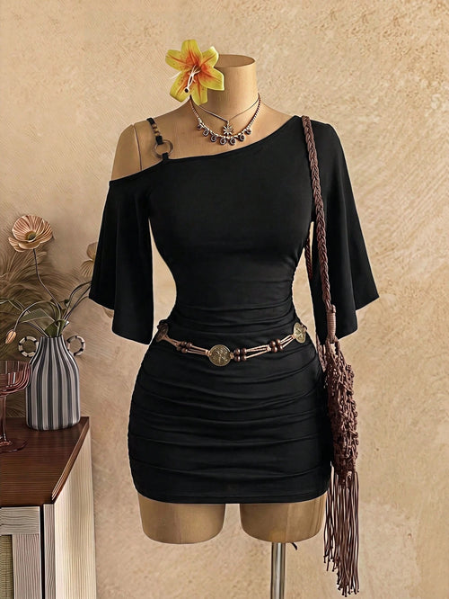 EgrlEra 26 Spring/Summer New Sexy Asymmetric One-Shoulder Ring Decor Flared Sleeve Fitted Ruched Mini Dress For Women