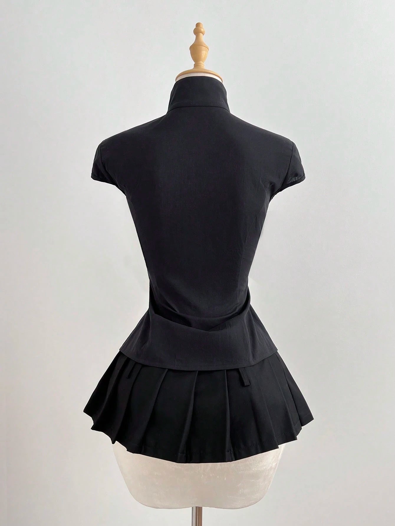Elamini Black Cotton Mandarin Collar Short Sleeve Fitted Side Slit Shirt, New Chinese Style Retro Chic Commuting Elegant Campus Casual Versatile