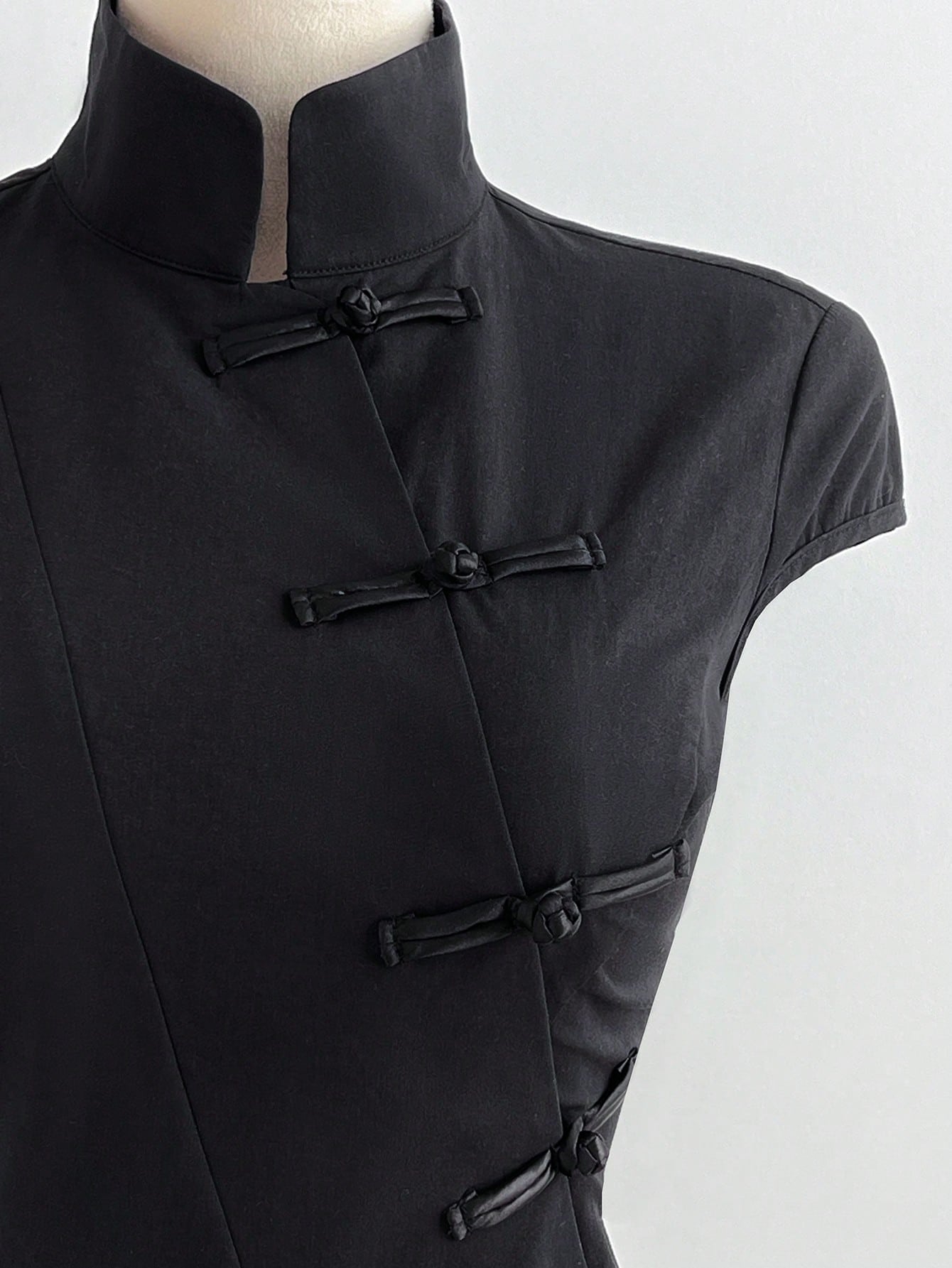 Elamini Black Cotton Mandarin Collar Short Sleeve Fitted Side Slit Shirt, New Chinese Style Retro Chic Commuting Elegant Campus Casual Versatile