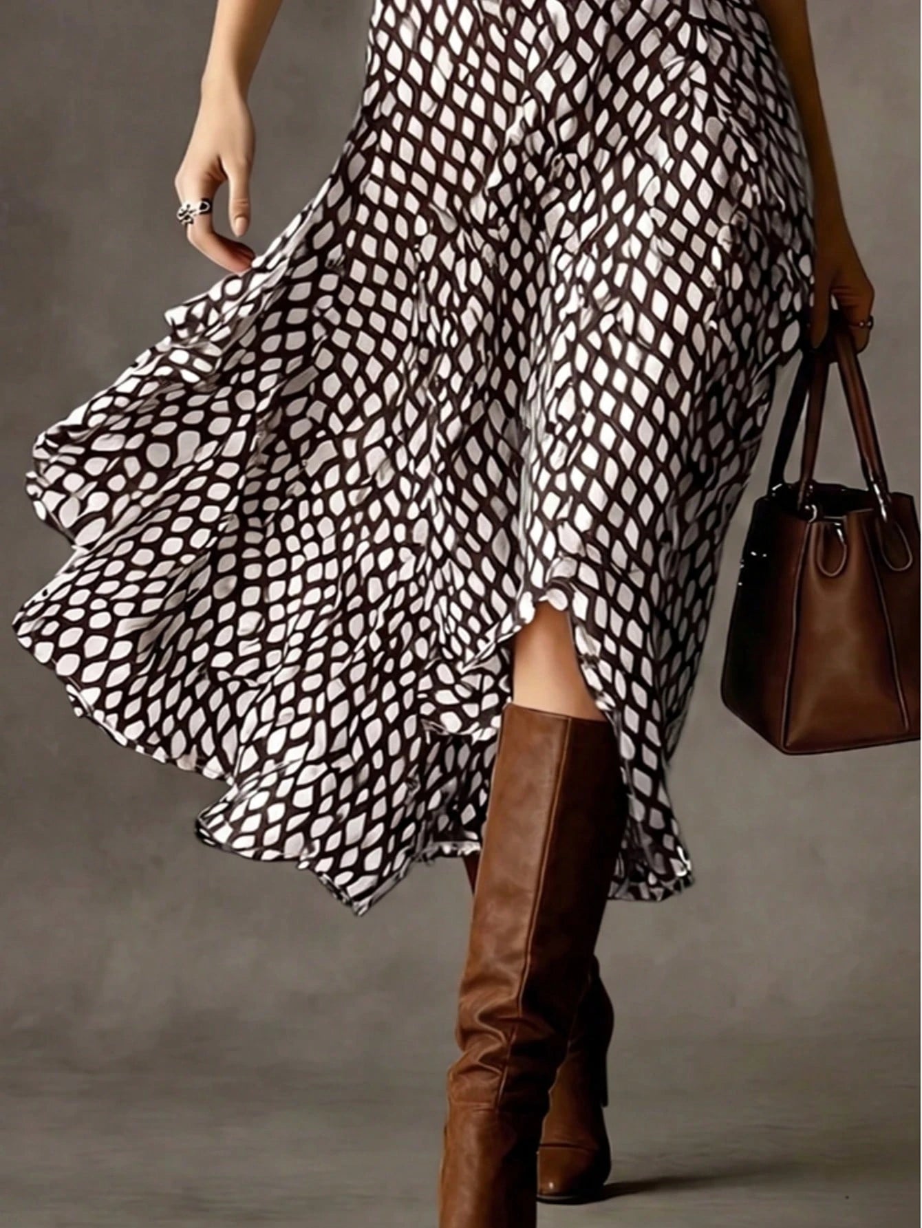 Elegant Women's A-Line V-Neck Short Sleeve Flared Midi Dress, Fashionable Choice For Spring, Summer And Autumn, Premium Ladies Dress Vacation Brown