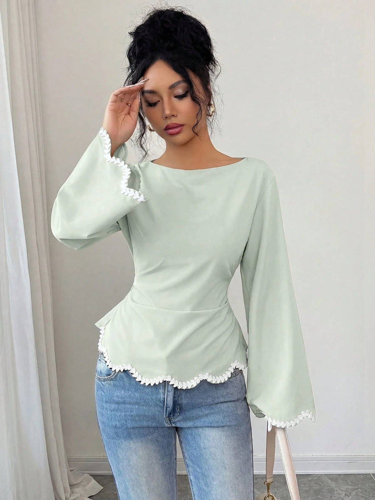 Elenzga 1pc Women's Spring/Summer Wavy Heart Woven Trim Ruched Waist Blouse