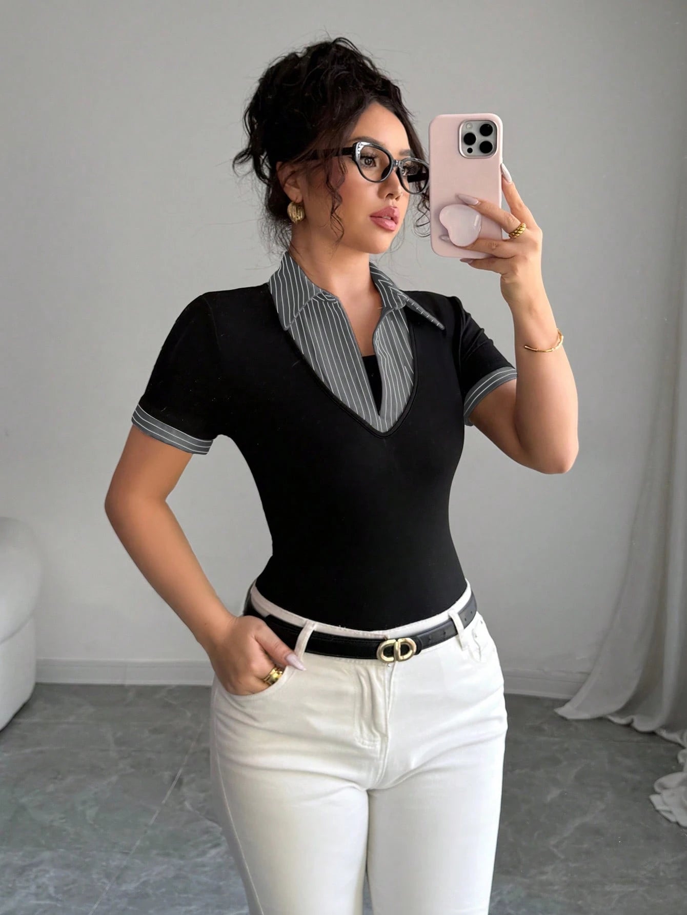Elenzga Stylish Women's Colorblock Fabric T-Shirt With Short Sleeves And Striped Shirt Collar Detail Going Out Tops