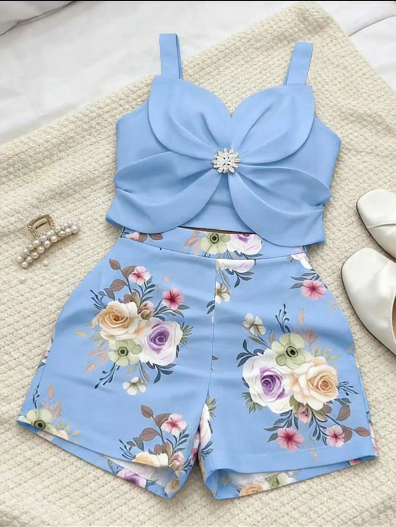 EMERY ROSE Casual Fashion 3D Floral Applique & Flower Print Camisole & Shorts Set