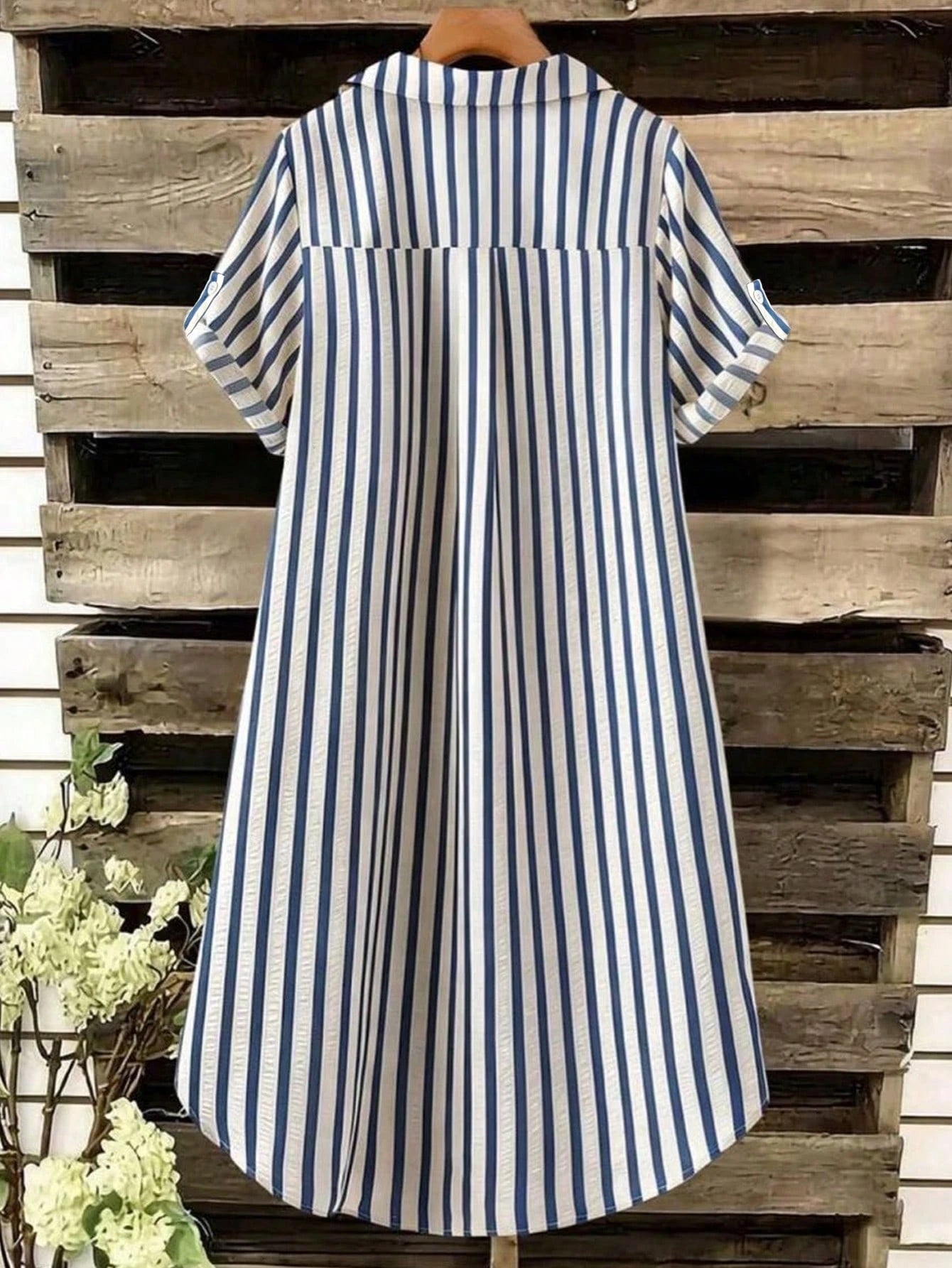 EMERY ROSE New V-Neck Striped Loose Casual Long Button-Down Women's Dress