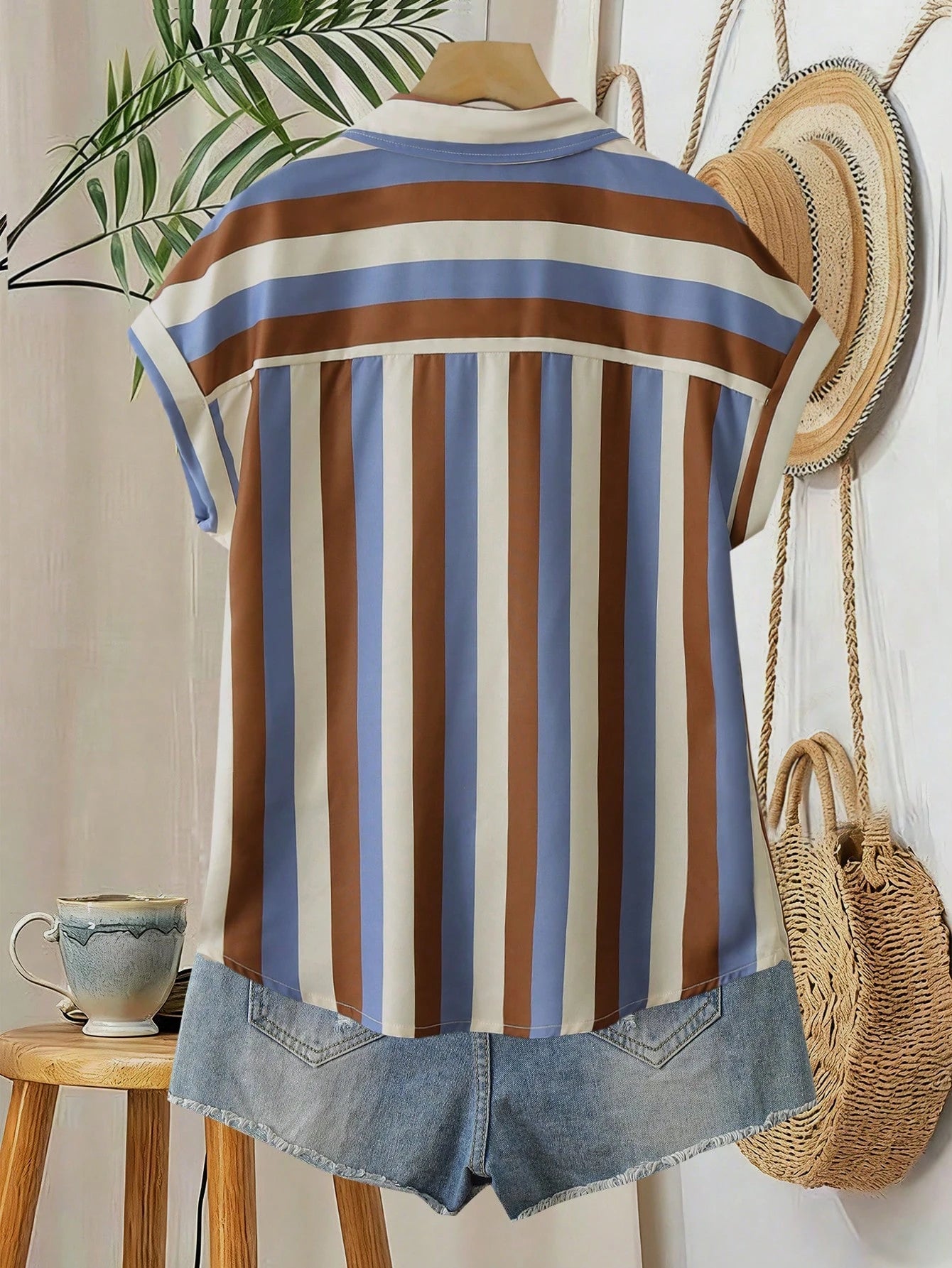 EMERY ROSE Plus Size Colorblock Vertical Striped Turndown Collar Roll-Up Sleeve Shirt