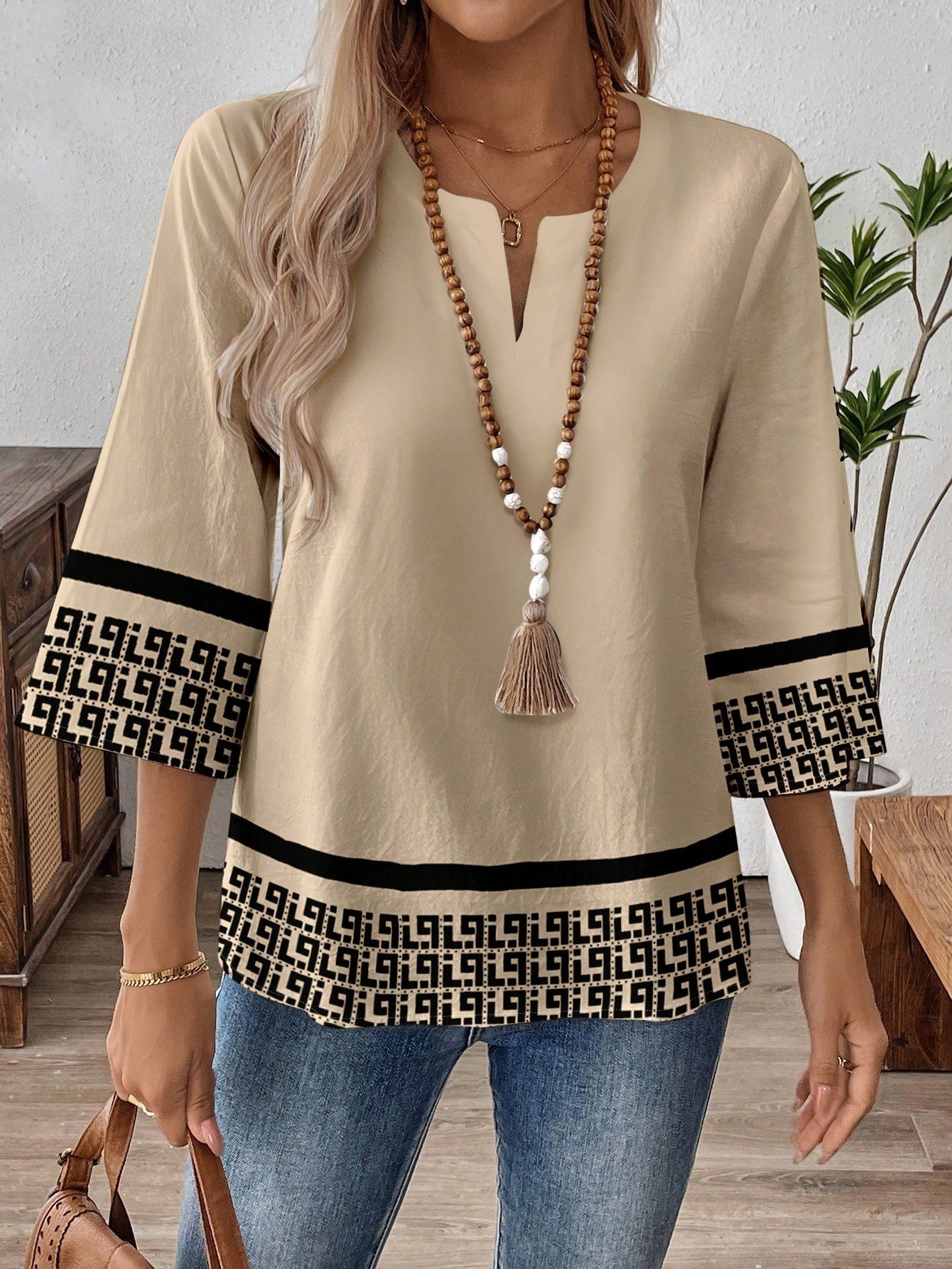 EMERY ROSE Plus Size Women Casual Graphic Print Notched Neck 3/4 Sleeve Loose Blouse, Suitable For Spring, Summer, Autumn Fall