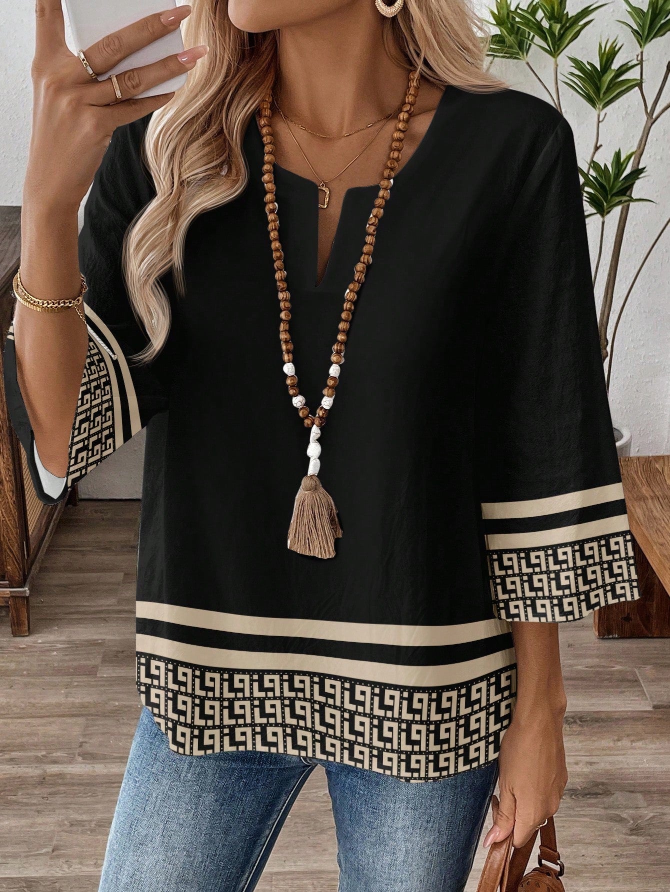 EMERY ROSE Plus Size Women Casual Graphic Print Notched Neck 3/4 Sleeve Loose Blouse, Suitable For Spring, Summer, Autumn Fall