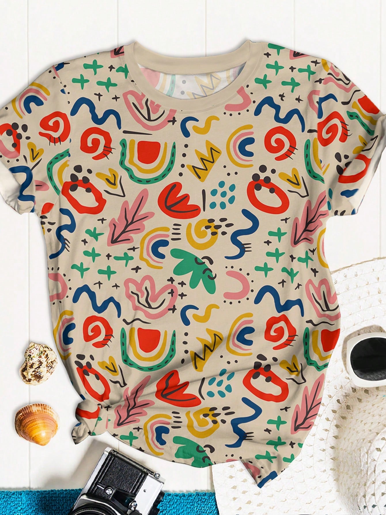 EMERY ROSE Plus Size Women's Colorful Abstract Print Graphic Tees,Casual Summer Women,Graffiti Print Women Tops