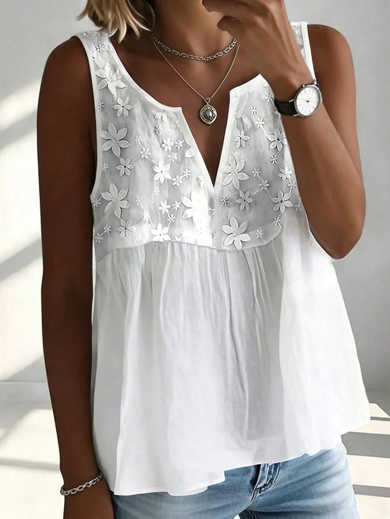 EMERY ROSE Plus Size Women's Notch V-Neck Loose Casual Tank Top