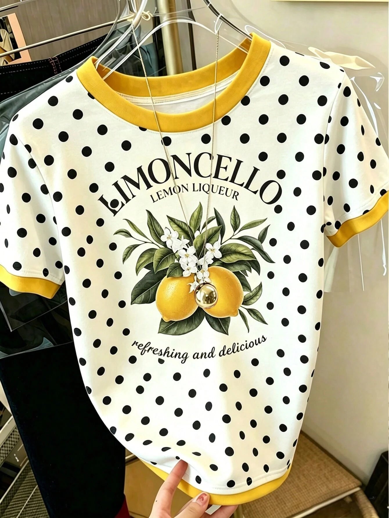 EMERY ROSE Women Letter & Fruit Print Round Neck Contrast Trim Short Sleeve T-Shirt,Summer Graphic Tees Women Tops
