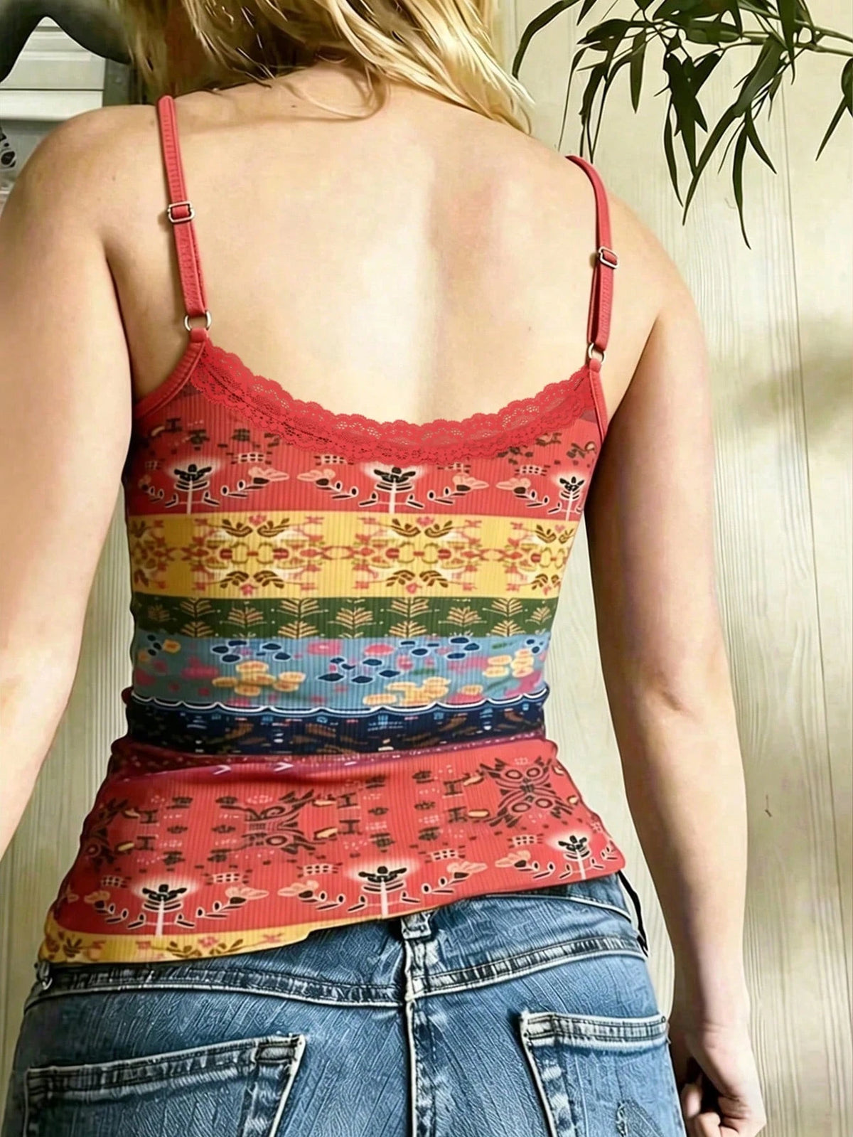 EMERY ROSE Women's Lace Patchwork Contrast Color All-Over Print Camisole