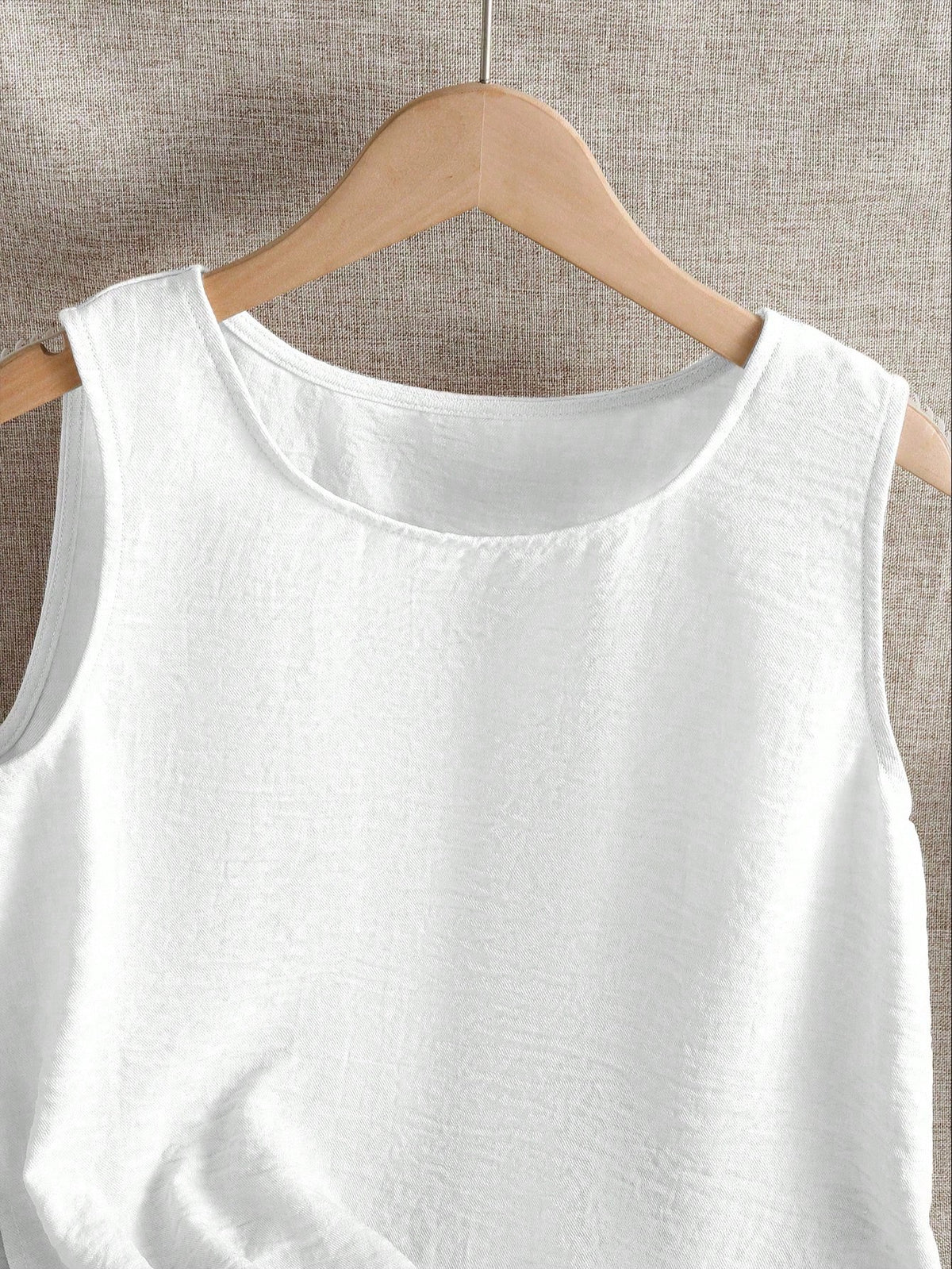 EMERY ROSE Women's Solid Color Round Neck Casual Loose Fit Tank Top