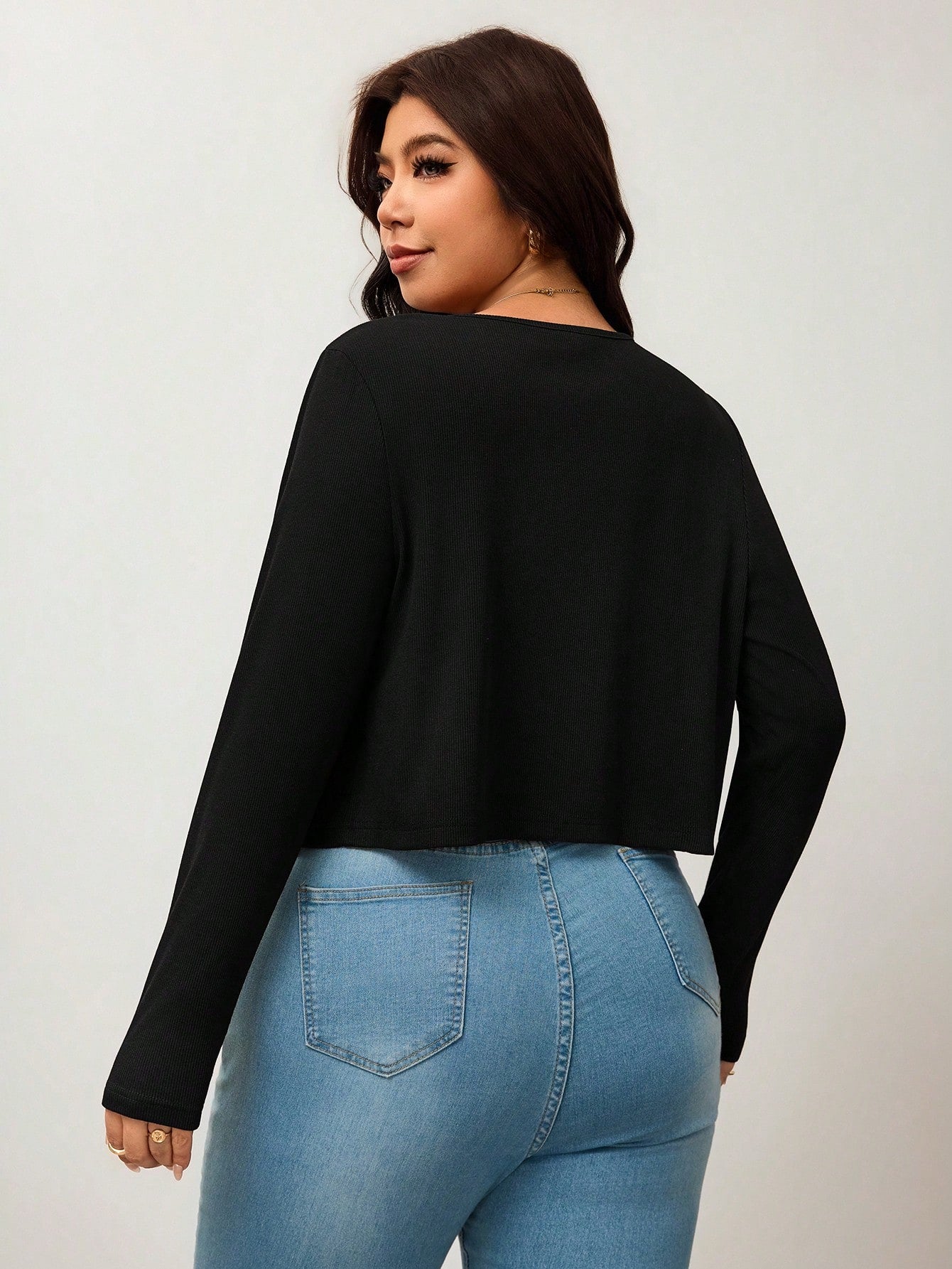 Enliva Plus Size Women's Black Ribbed Knit Cropped Cardigan V-Neck Button-Front Sweater For Layered Style Holiday Autumn Casual Fall Formal Bussines