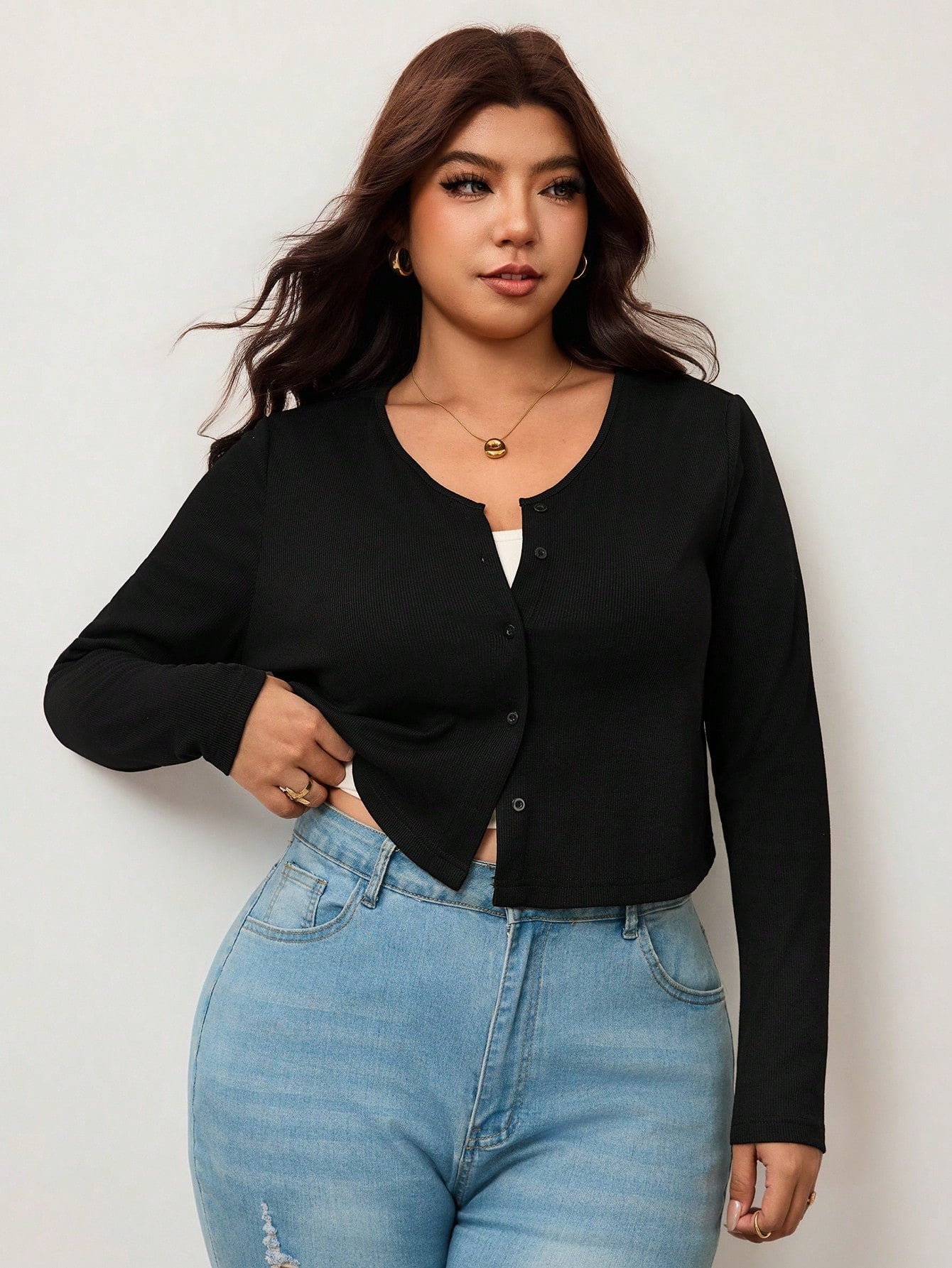 Enliva Plus Size Women's Black Ribbed Knit Cropped Cardigan V-Neck Button-Front Sweater For Layered Style Holiday Autumn Casual Fall Formal Bussines
