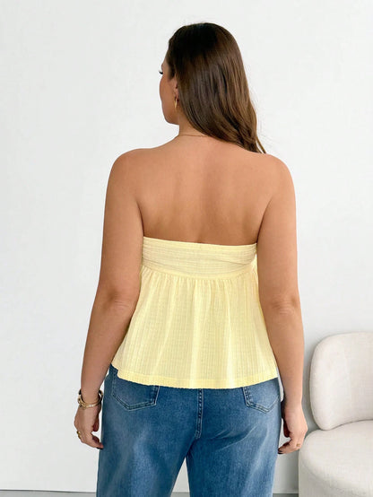 Essnce Plus-Size Women's Butter Yellow Strapless Top, Summer Casual Everyday Fashion Stretchy Comfortable Textured Fabric Basic Versatile Vacation Beach