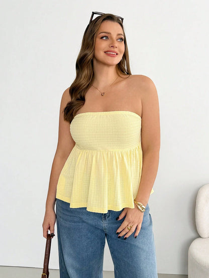 Essnce Plus-Size Women's Butter Yellow Strapless Top, Summer Casual Everyday Fashion Stretchy Comfortable Textured Fabric Basic Versatile Vacation Beach
