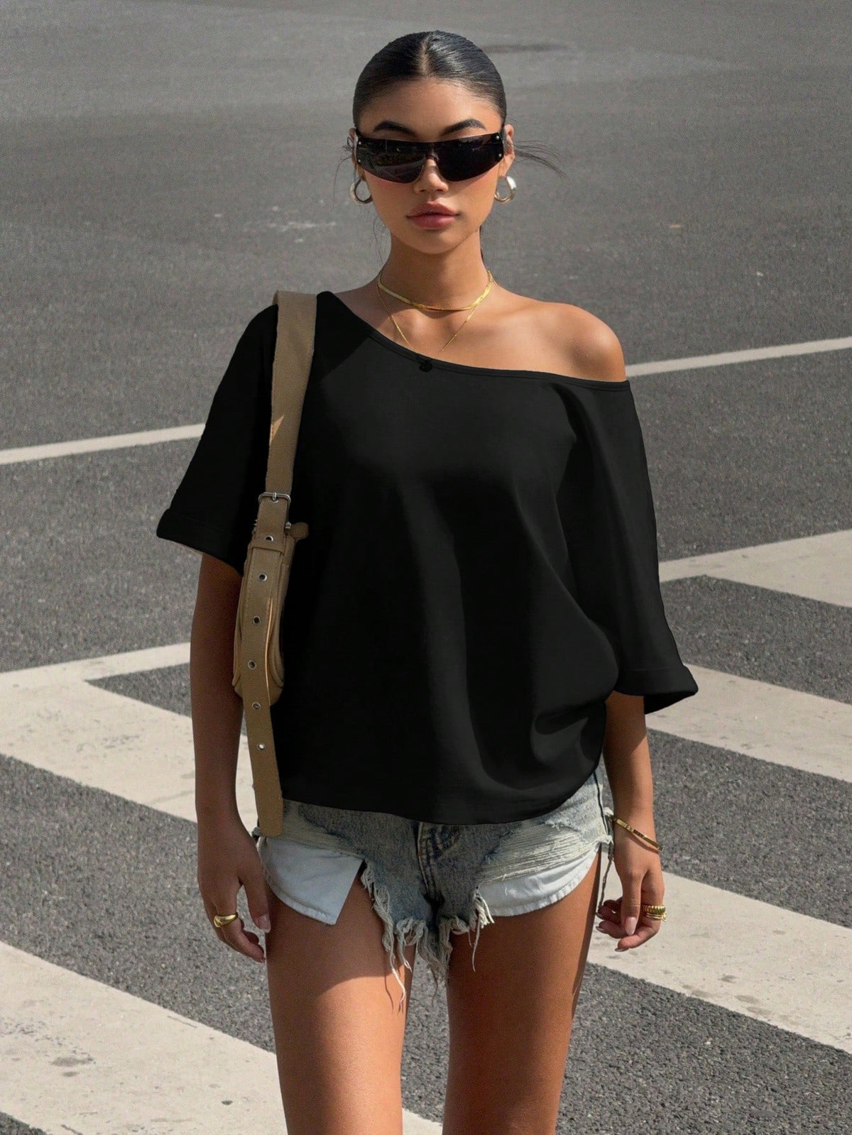 EZwear Black Knitted Loose Fit Sleeveless T-Shirt For Women, Summer Off The Shoulder Top