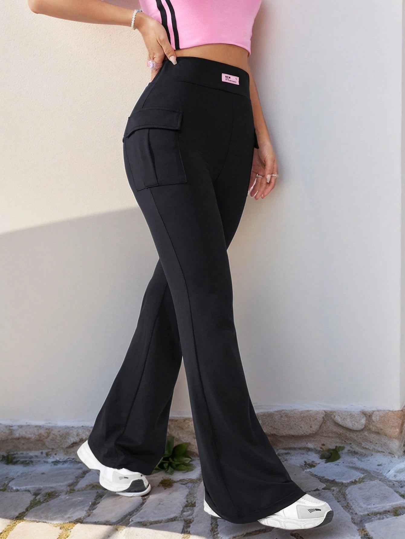 EZwear Knitted Ladies Cargo Pants With Letter Patchwork, Pockets, Casual Bell-Bottoms