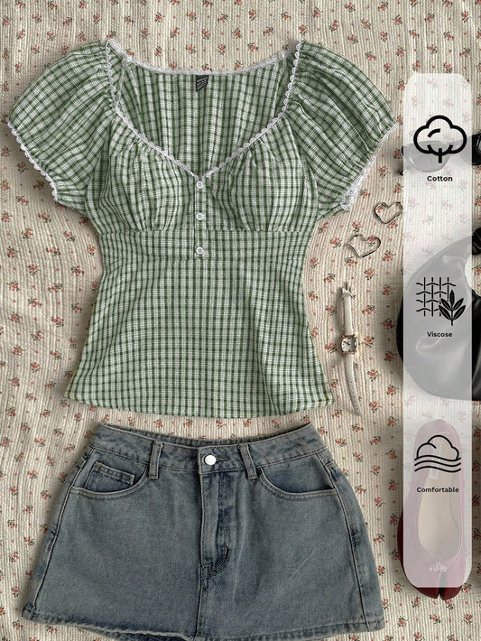 EZwear Plus Size Plaid Print Sweetheart Collar Casual Short Sleeve Gingham Top,Women's White Curve Summer Picnic Sage Green Aesthetic Clothes,Elegant Chic