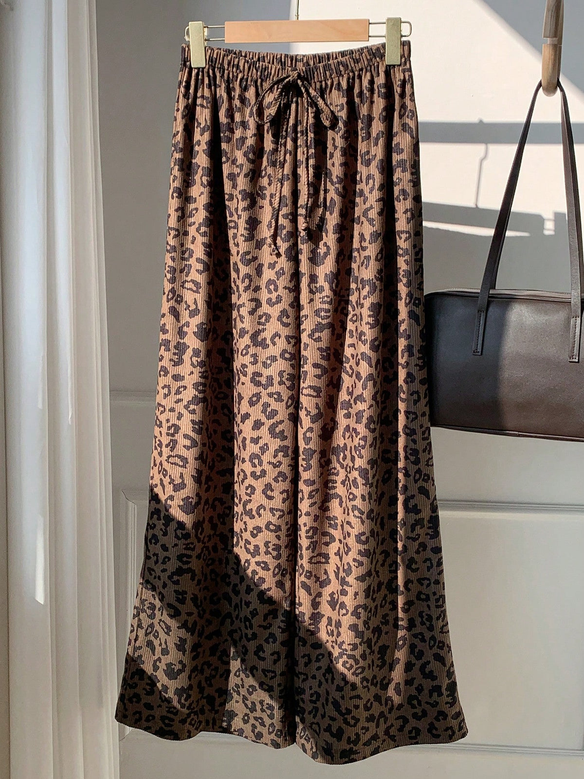 EZwear Women's Casual 70s 90s Leopard Print Drawstring Waist Loose Pants Lounge Travel Home Dark Brown Autumn