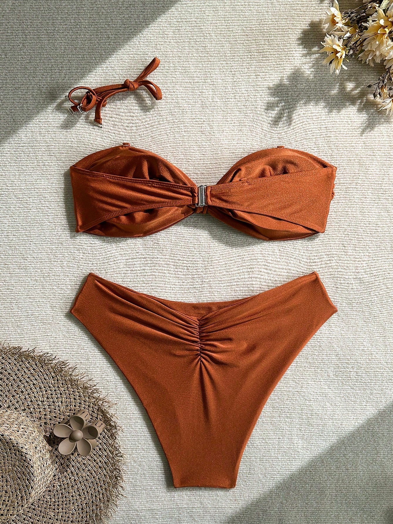 Fashion Plus Size Bandeau Bikini Set, Twist Detail, High Cut Bottoms, Mid-Stretch Fabric, Casual Swimwear For Women Vacation