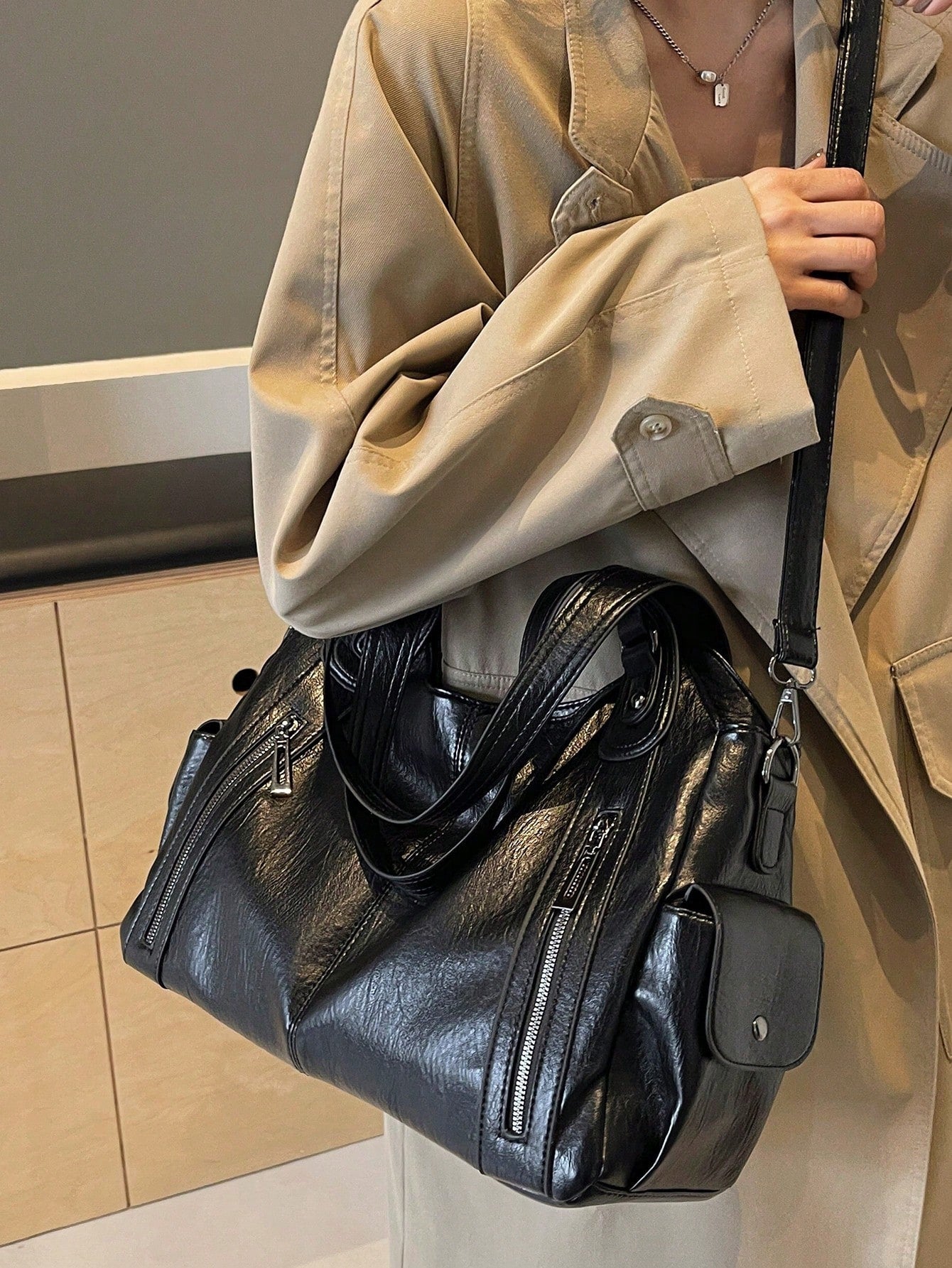 Fashionable Faux Leather Large Capacity Tote Bag, Commuter Shoulder Crossbody Women's Bag, Suitable For Outings, Shopping, Travel